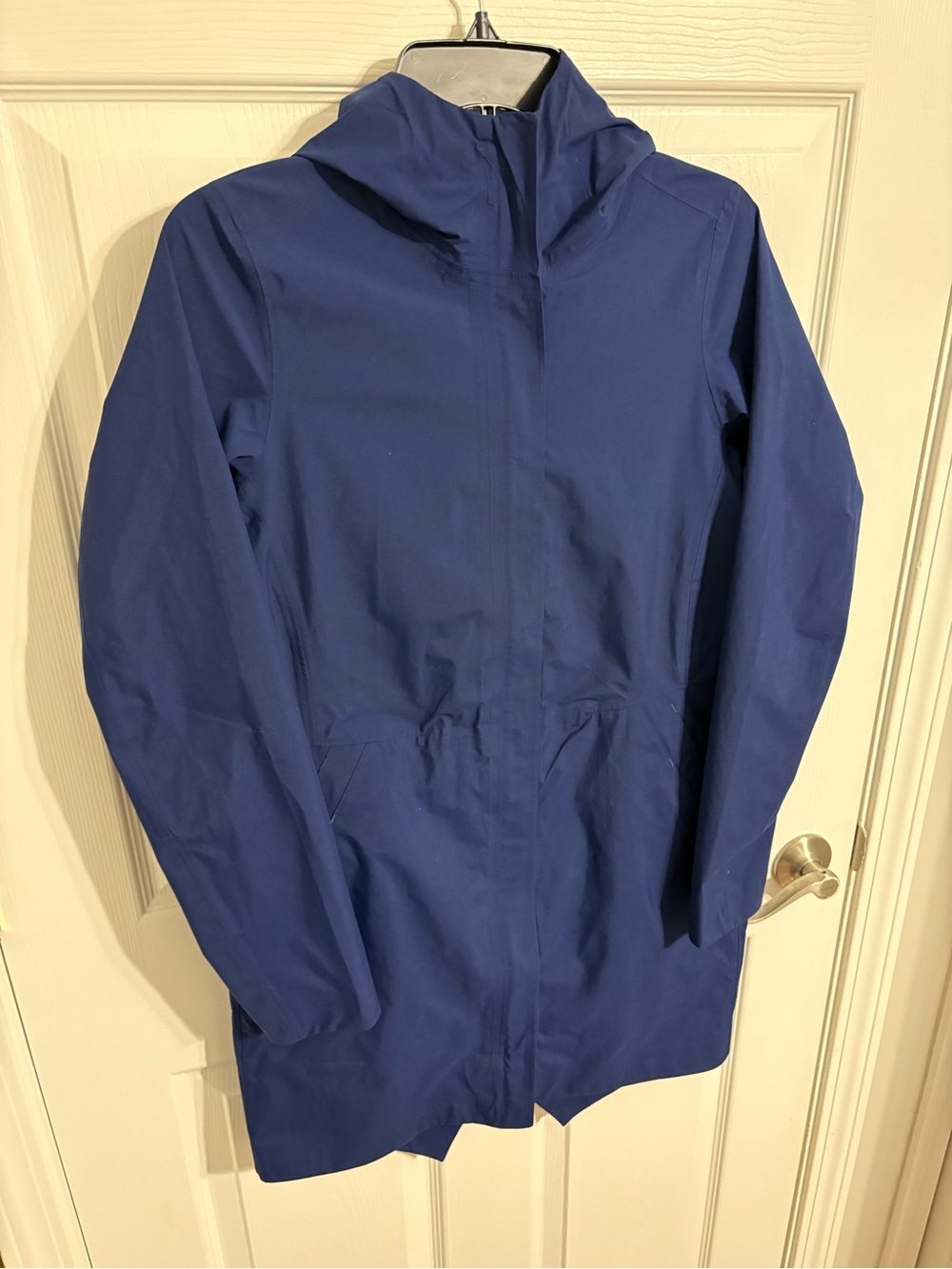 Lululemon Womens 4 Navy Blue Hooded Full Zip Long Jacket Cinch Waist